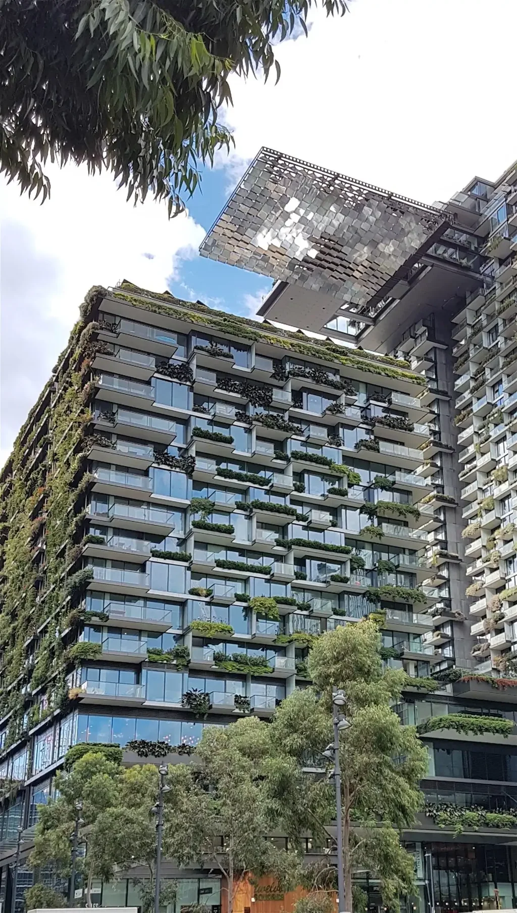 1 Central Park facing Studio Apartment All Utility Bills Included
