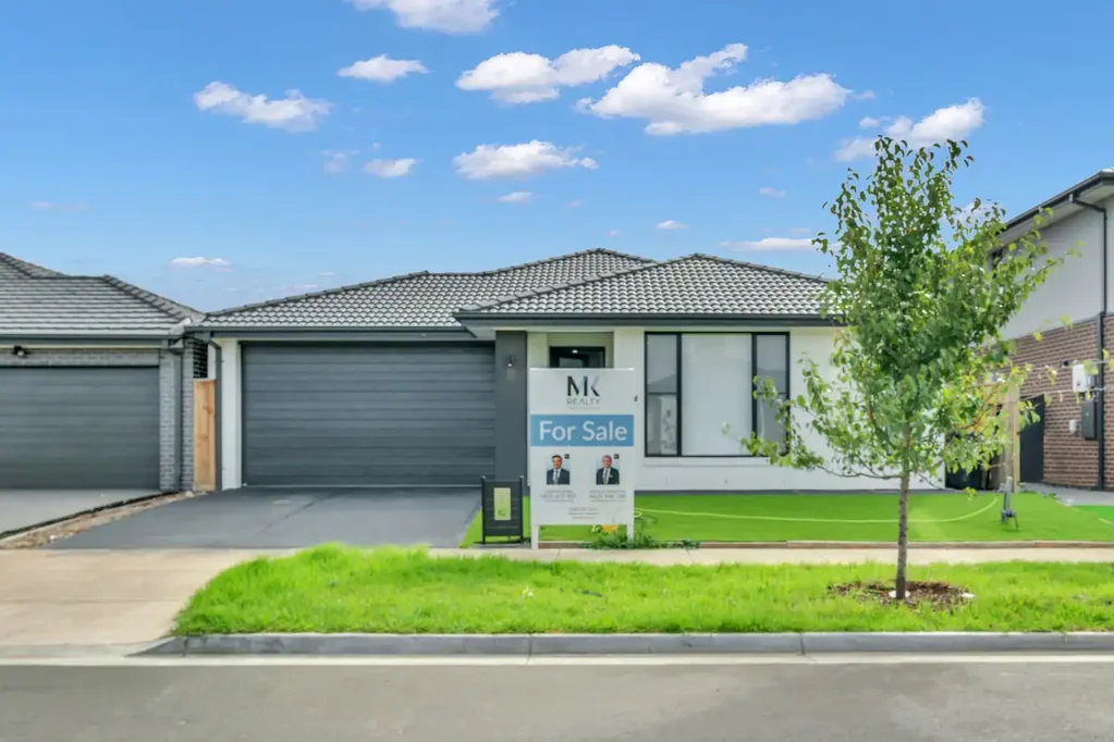 12 Huffnell Road, Deanside, VIC 3336