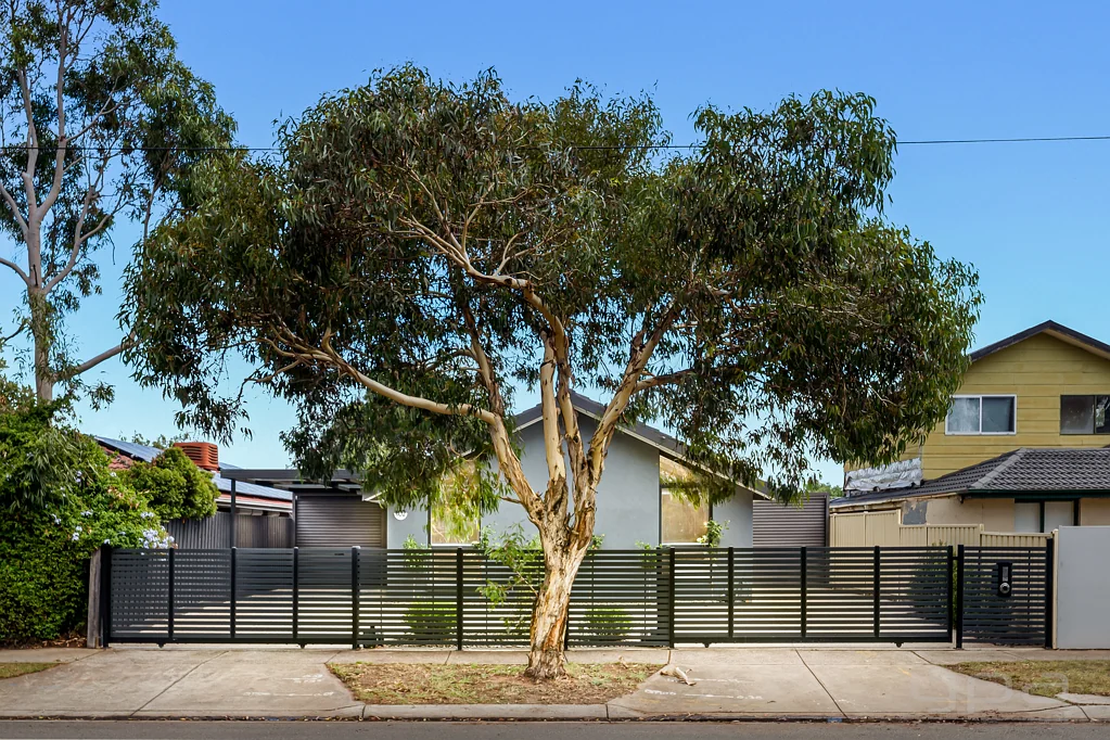 102 Tarneit Road, Werribee, VIC 3030