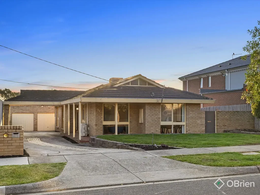 37 Einstein Avenue, Mulgrave, VIC 3170