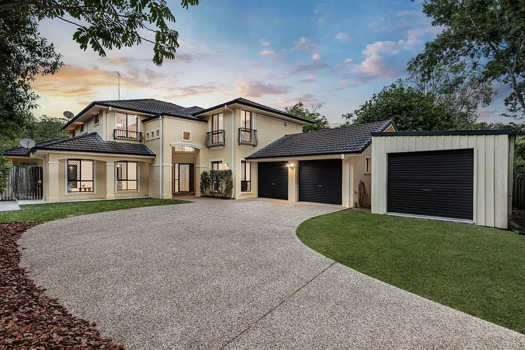 Mitchelton 5 Slaapkamer Grand Family Living on a Sprawling 900sqm Allotment