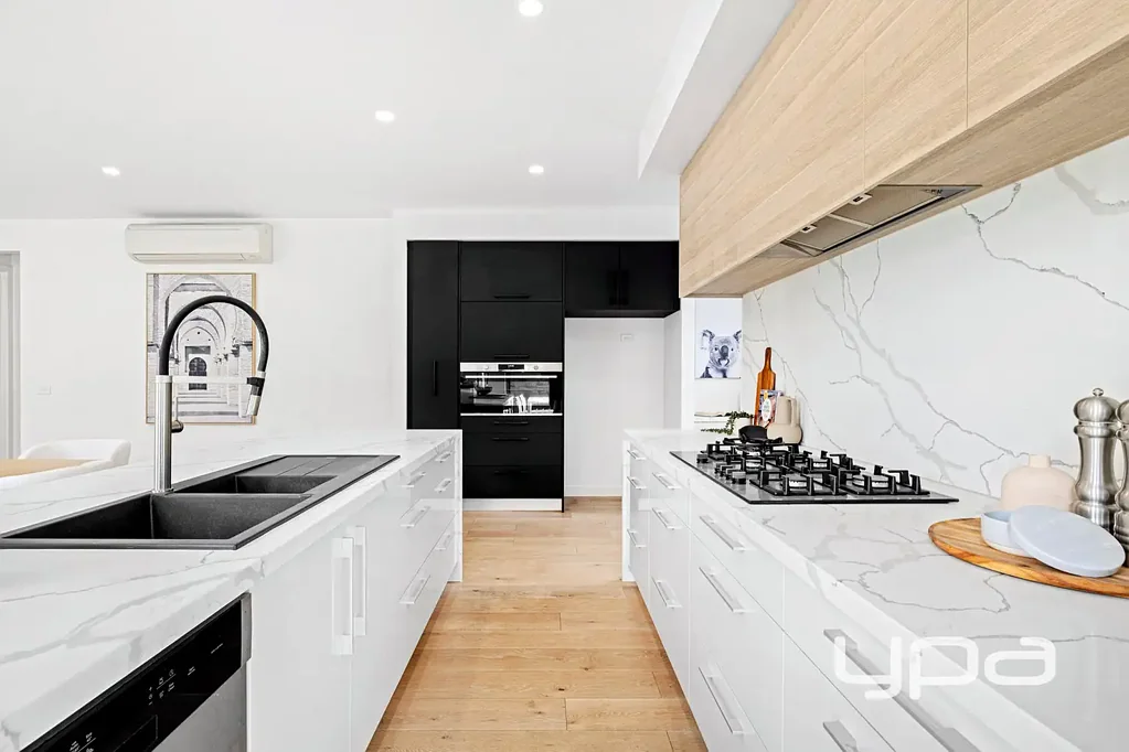 2/2a Pengana Street, Rosebud, VIC 3939
