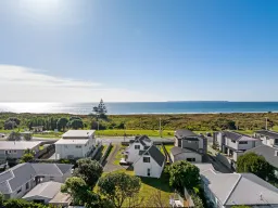 906 Papamoa Beach Rd, Papamoa