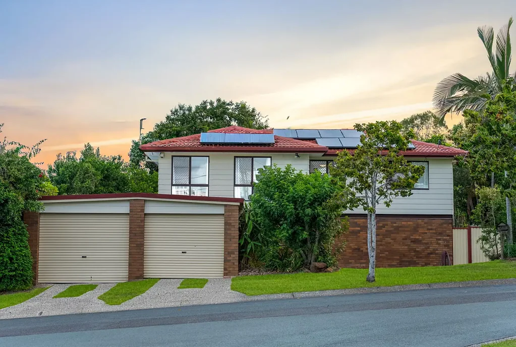 Hillcrest 5ਬੈੱਡਰੂਮ SOLD BY THE JESS NGUYEN TEAM!