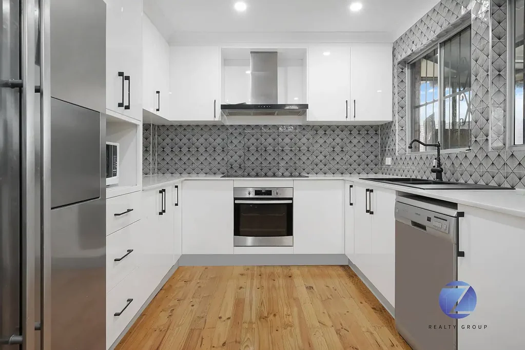 203 Wyangala Crescent, Leumeah, NSW 2560