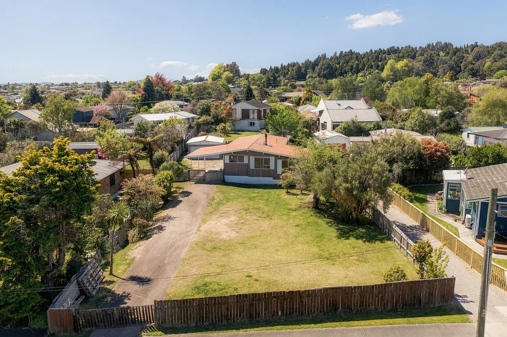 Waipahihi 3कमरा The Classic Kiwi Quarter-Acre Dream