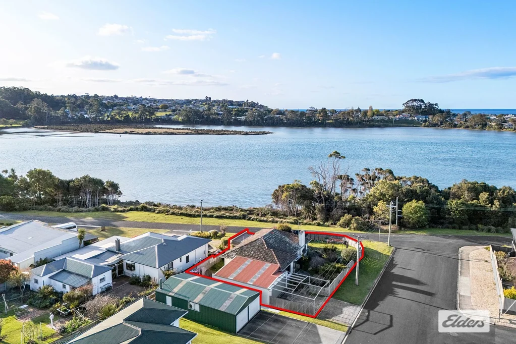 12 Riverside Avenue, Ulverstone, TAS 7315