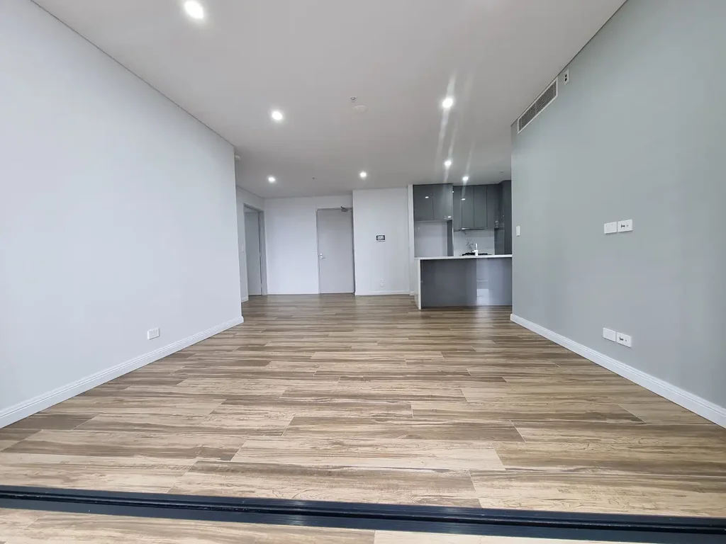 Oversized two-bedder