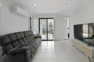 34 Newport Parade, Blacks Beach, QLD 4740, 4 slaapkamers, 2 badkamers, House