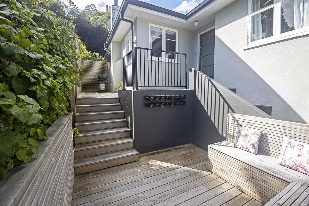 Island Bay 3ਬੈੱਡਰੂਮ CHARACTER HOME WITH OPTIONS!