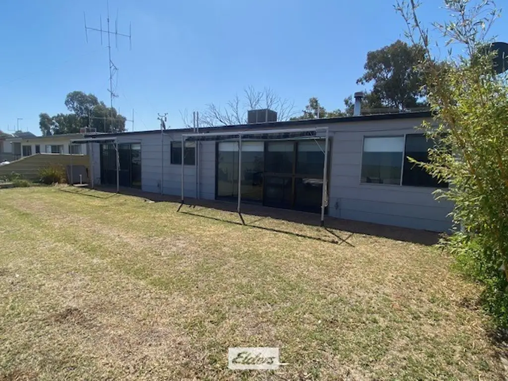 Menindee  Lakeside Lifestyle Retreat