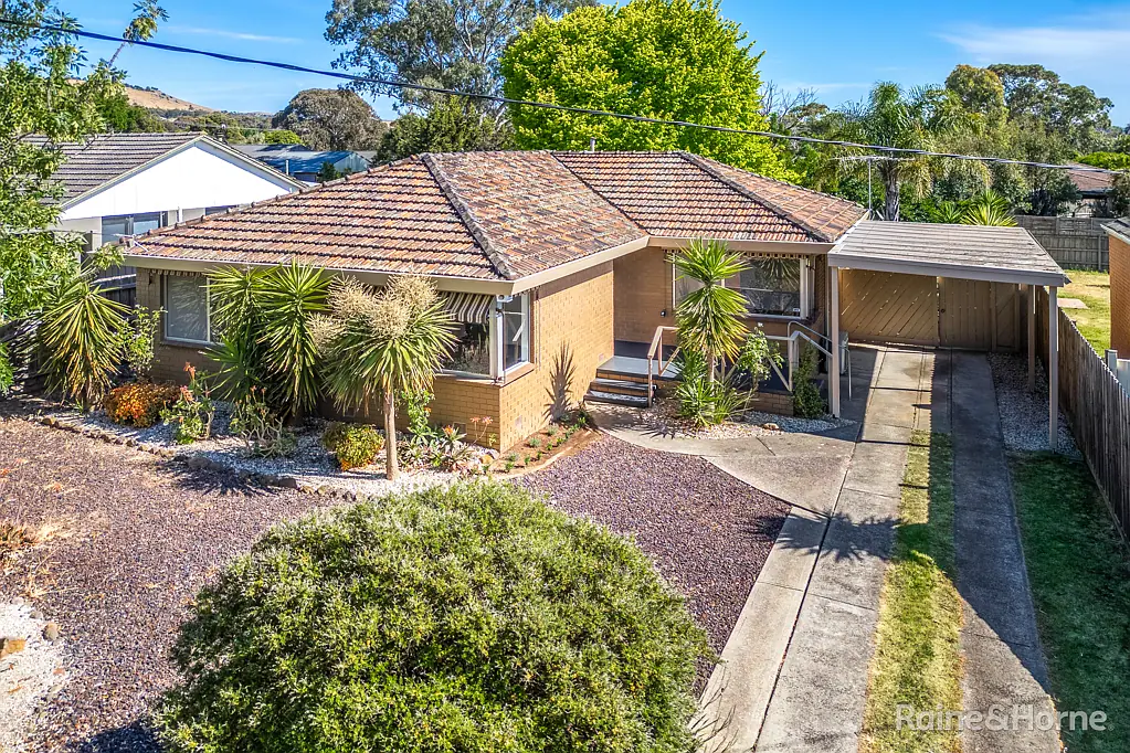 152 Gap Road, Sunbury, VIC 3429