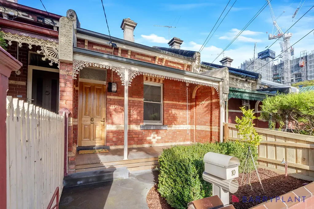 10 Milton Crescent, Preston, VIC 3072