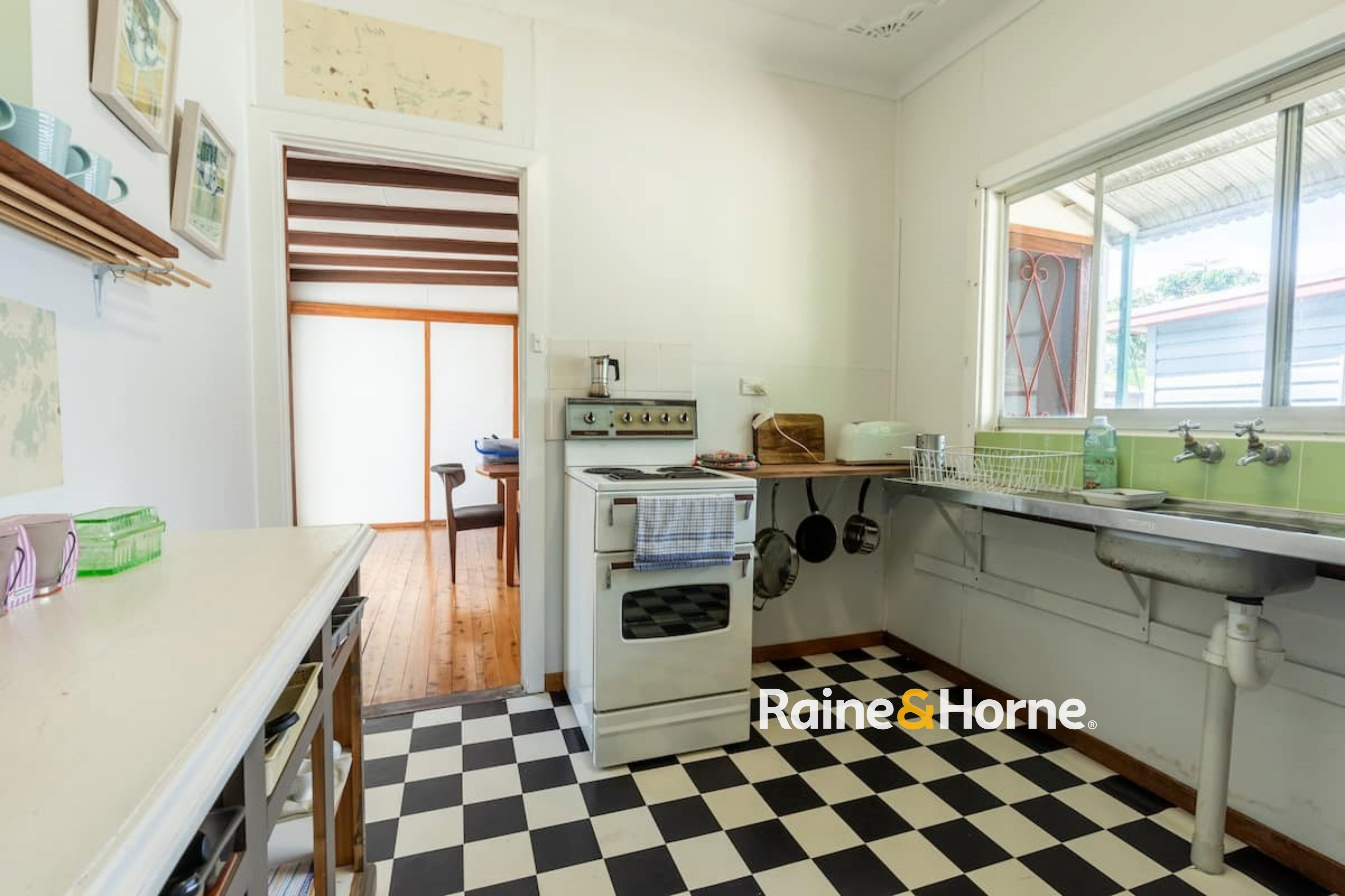 35 LONE PINE AV, UMINA BEACH NSW 2257, 0 રૂમ, 0 બાથરૂમ, House