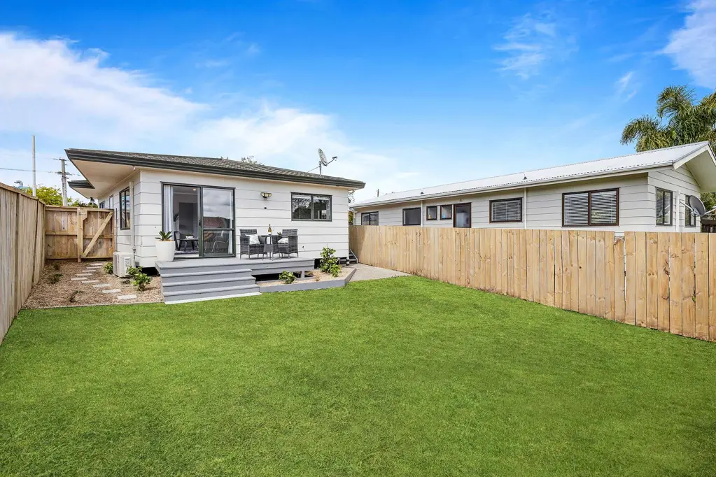 Beach Haven 2Kwarto Stylish Starter on Freehold Land