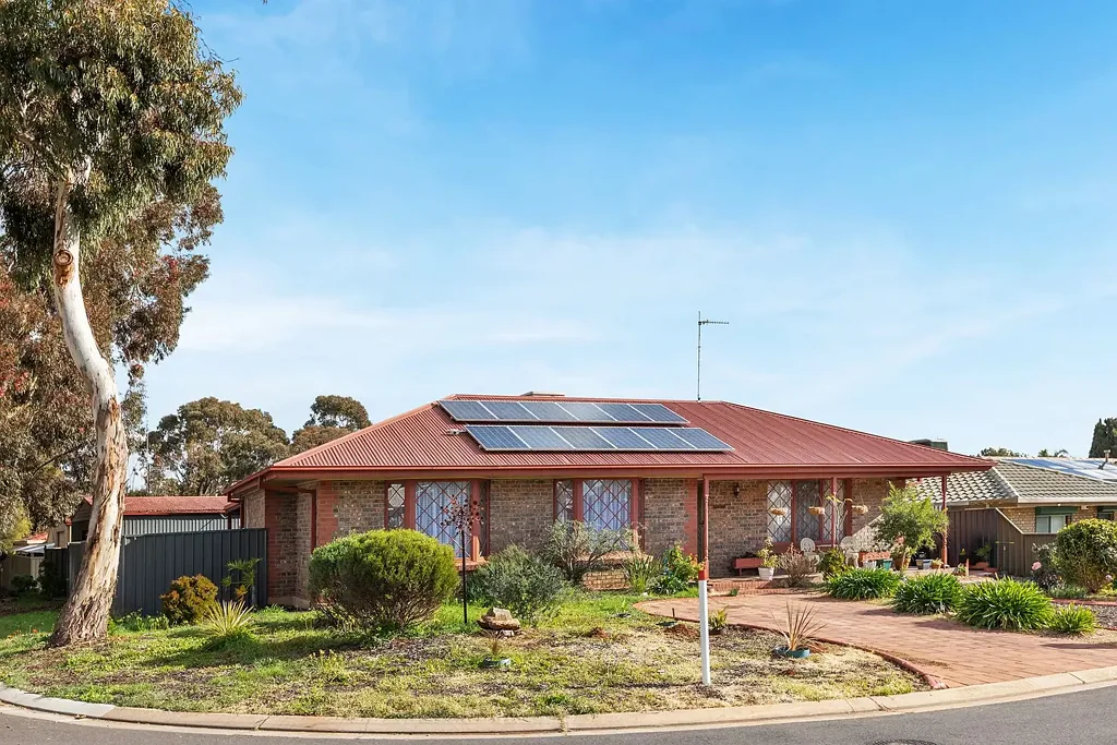 3 Tatura Court, Craigmore, SA 5114