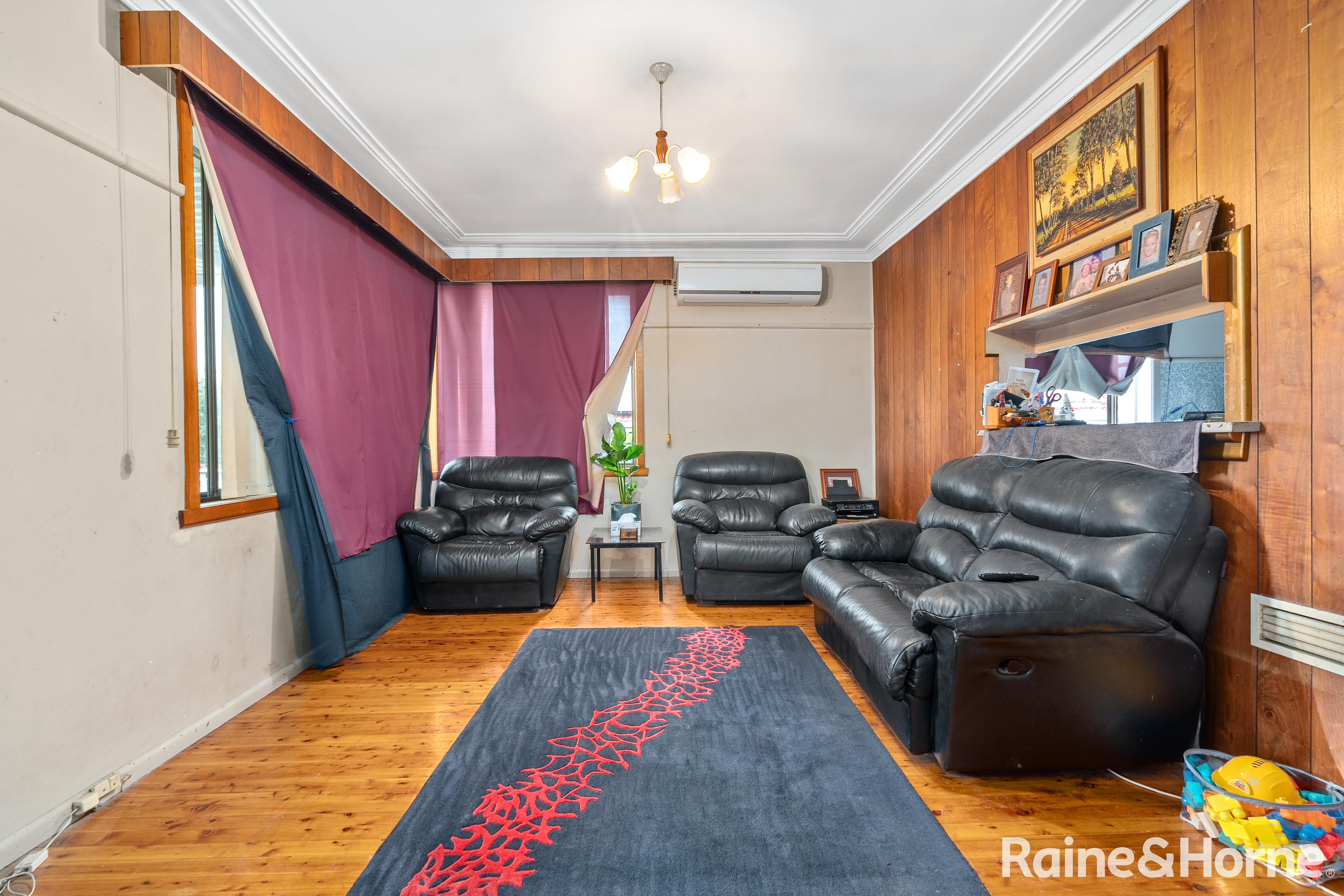 82 CHARLES ST, SMITHFIELD NSW 2164, 0部屋, 0バスルーム, House