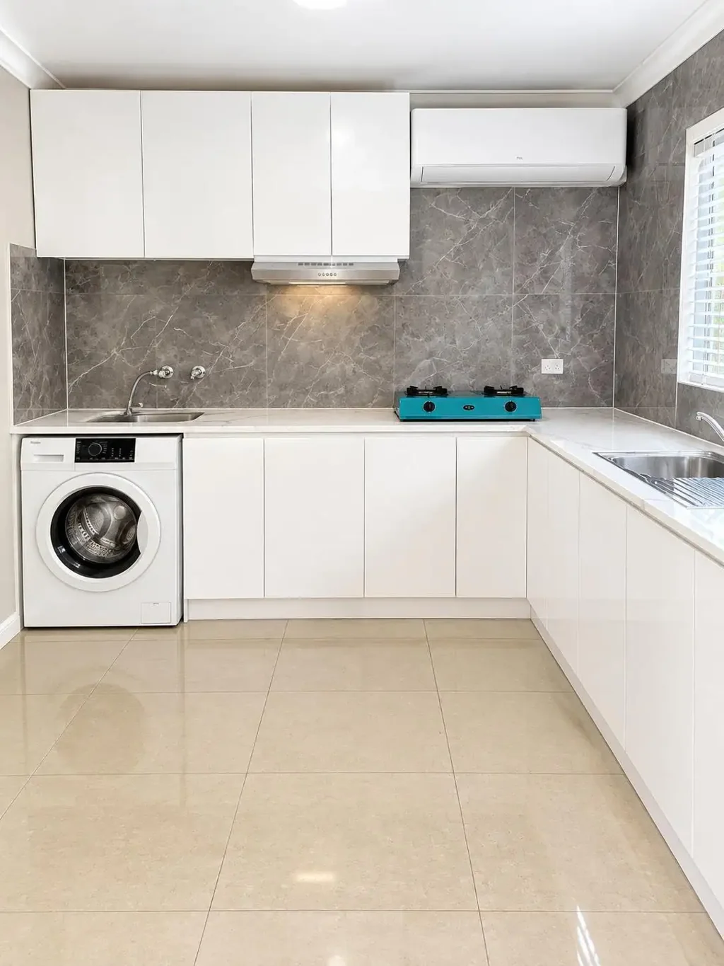 Charming Two-Bedroom Home with Garden & Balcony