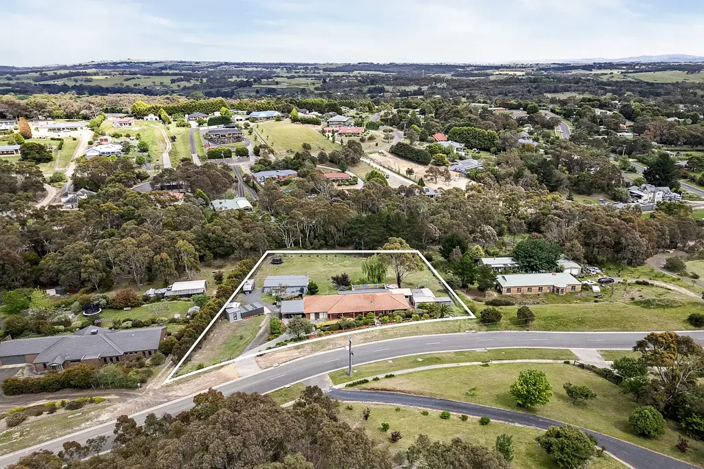 31 Baden Drive, Wandong, VIC 3758