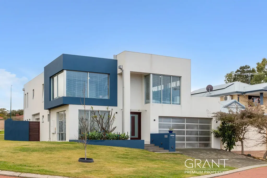 2 Japonica Way, Murdoch, WA 6150