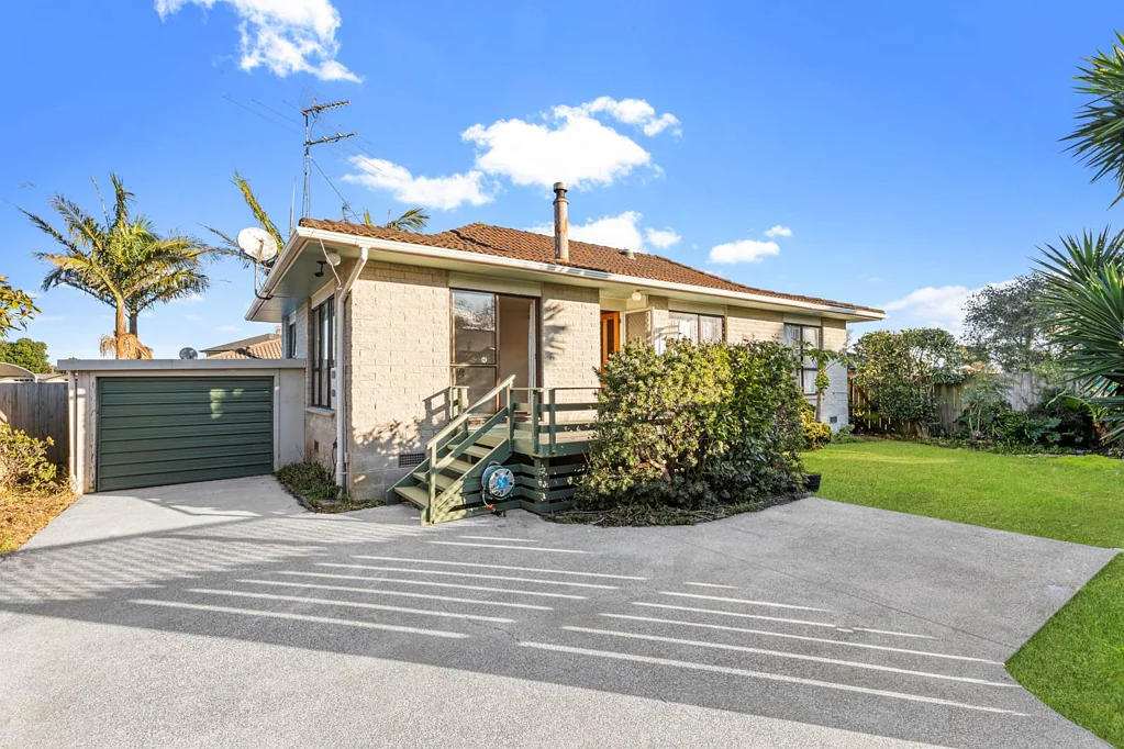 Papakura 3房  Private Brick & Tile Beauty