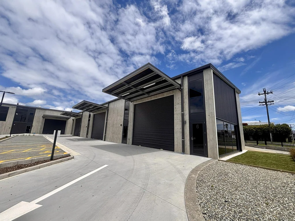 Te Atatu Peninsula Brand New Units | Available Now
