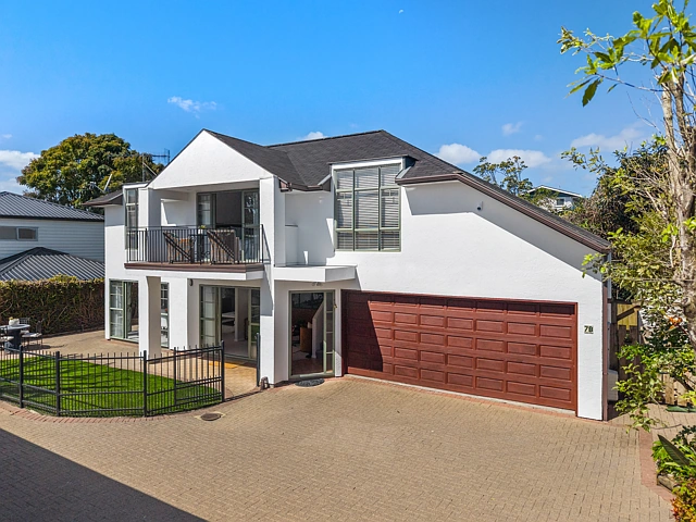 7B Woodbine Avenue, Greenlane, Auckland City