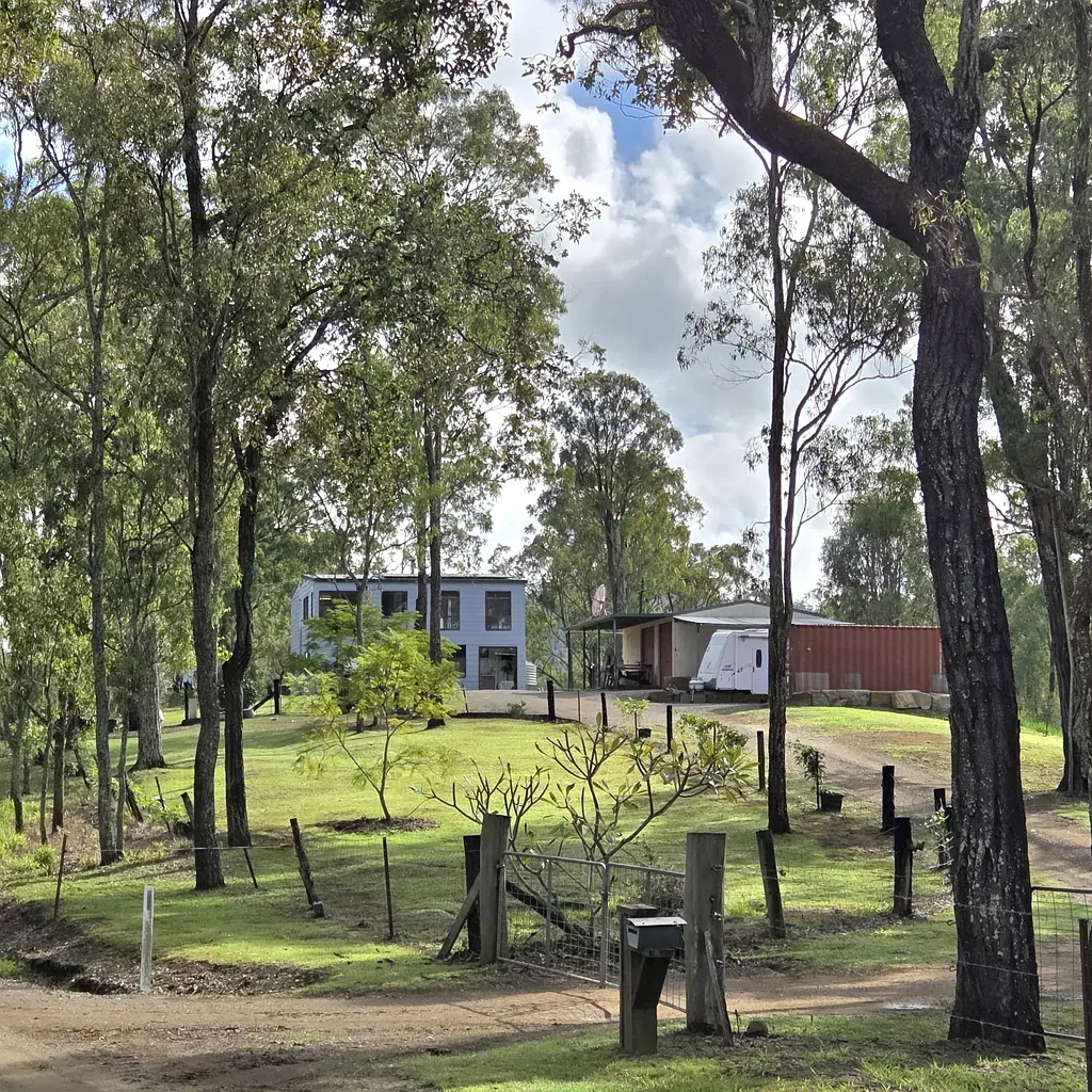 Kilcoy  Endless Potential on 12 Acres