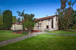 5 Adamson Drive, Endeavour Hills