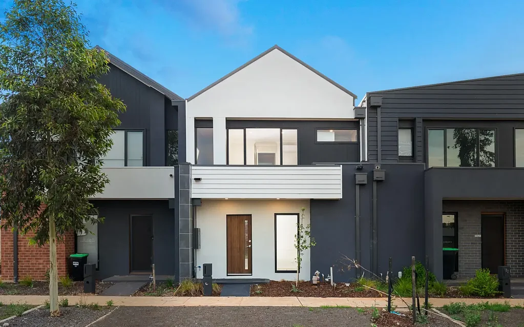 84 Washington Drive, Thornhill Park, VIC 3335