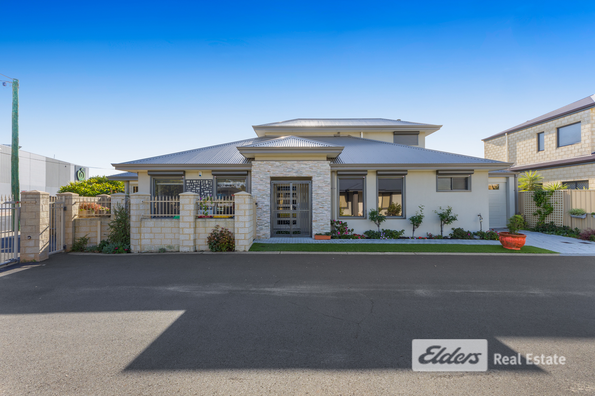 UNIT 1 13 FORREST AV, SOUTH BUNBURY WA 6230, 0部屋, 0バスルーム, House