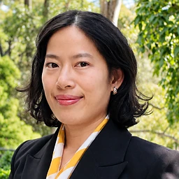 Bella Fang