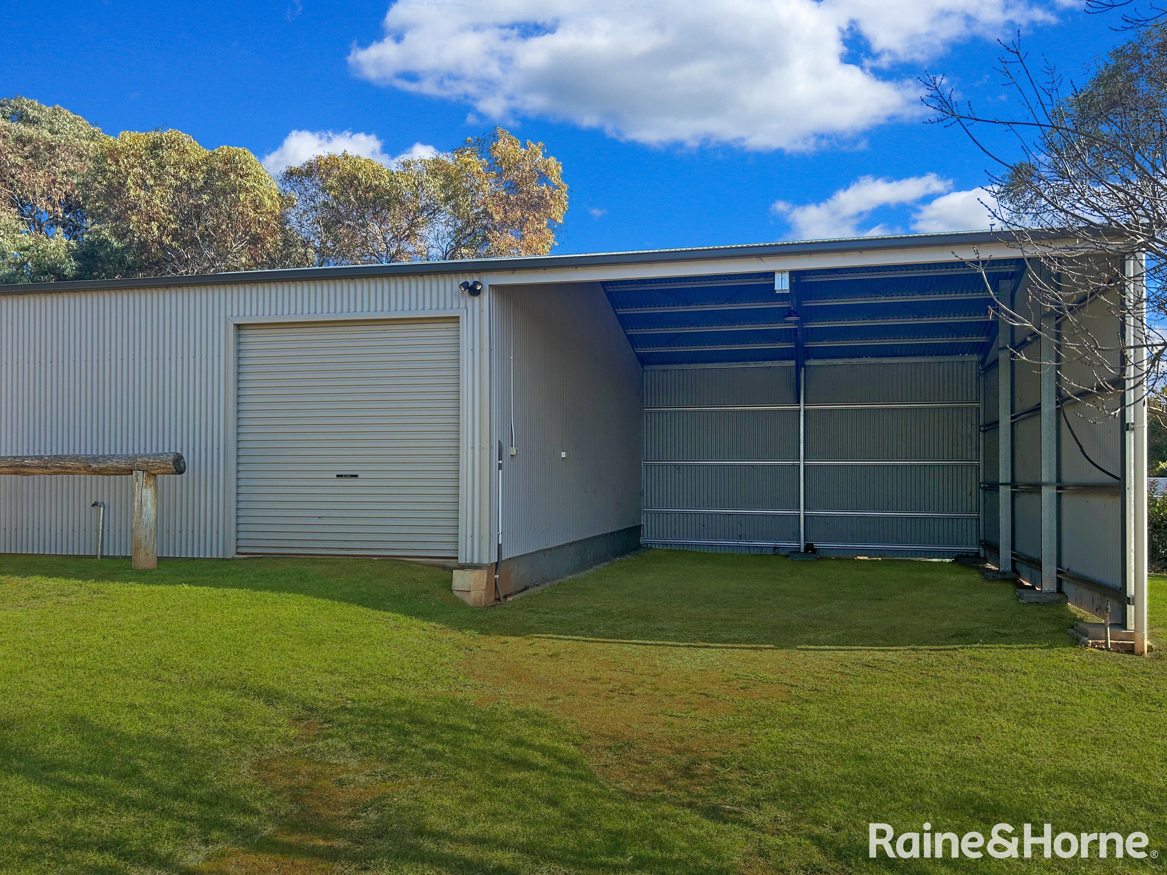 VILLA DE VEITCH 151 WILLAWONG ST, YOUNG NSW 2594, 0 ਕਮਰੇ, 0 ਬਾਥਰੂਮ, House