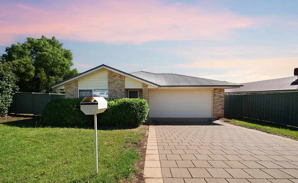 14 Best Street, Parkes, NSW 2870