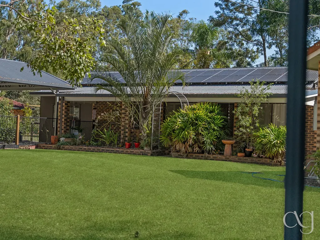 40 Oxley Drive, Karalee, QLD 4306