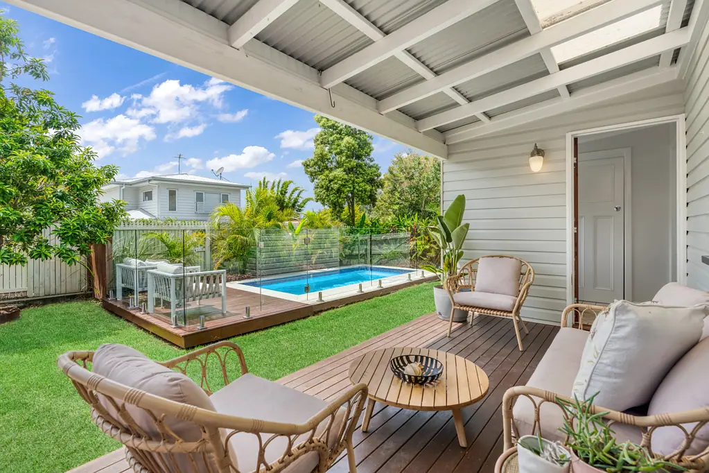 54 Fewings Street, Toowong, QLD 4066