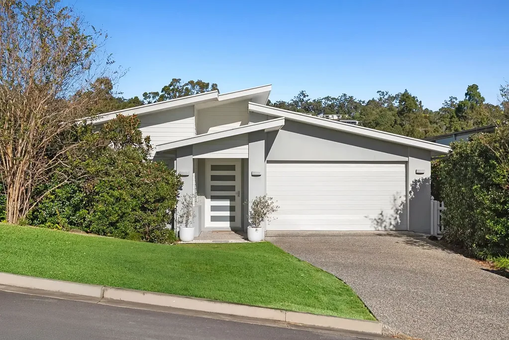 Reedy Creek 4房  Stylish, Modern Family Living in a Private Reedy Creek Pocket
