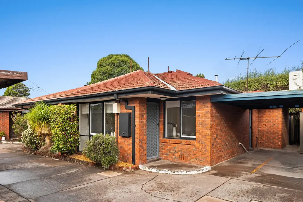 Mordialloc 2 Slaapkamer North Sun, Surprising Serenity & a Central Spot