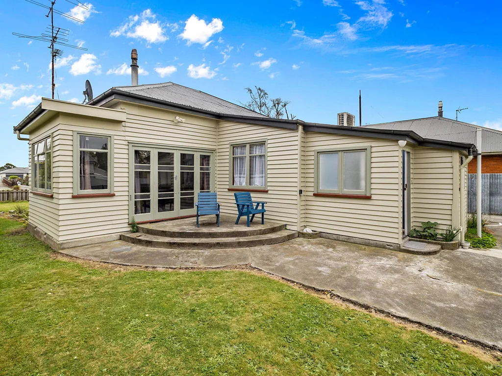 Allenton 3房  Offers Invited UNDER $385,000