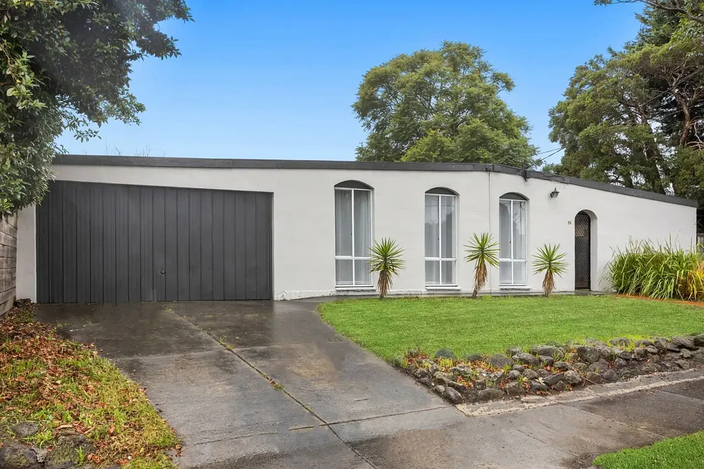 Frankston 3房 学区内，回报丰厚 Ready to Reward in the Zone