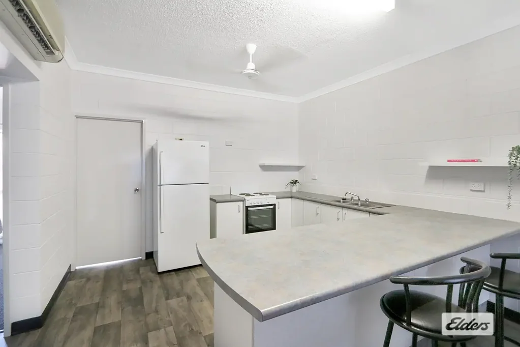 Katherine 2Kwarto Stylish 2-Bedroom Apartment – Walk to Town!