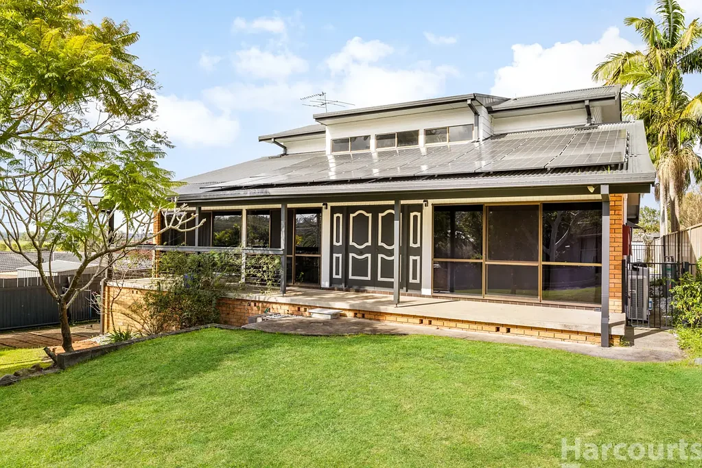 Wauchope 5 Bedroom Spacious Family Living With Modern Updates & Room To Grow