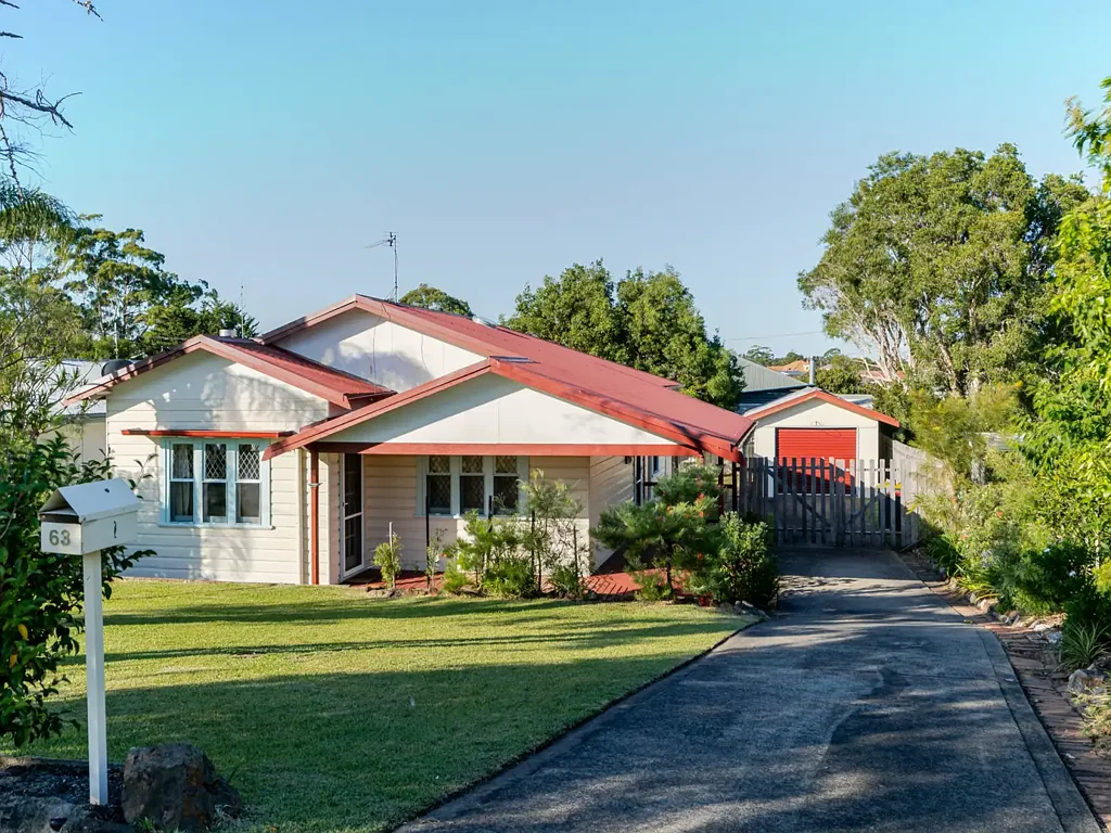 63 Sussex Inlet Road, Sussex Inlet, NSW 2540