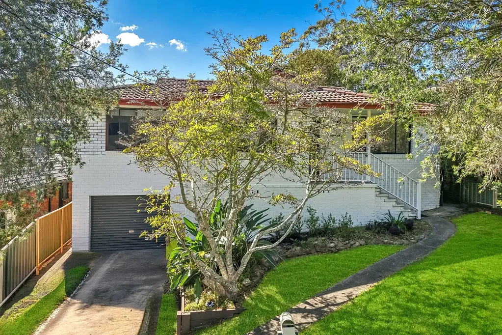 97 Patrick Crescent, Saratoga, NSW 2251