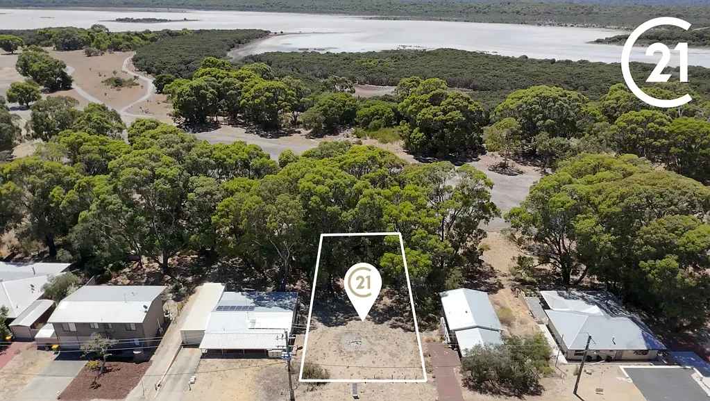 Preston Beach  Prime Golf Course Land – Rare Opportunity at Preston Beach