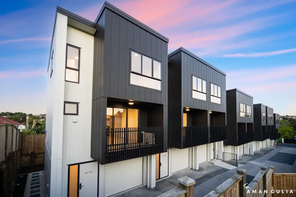 Mount Roskill 3 Bedroom Freehold Title No Body Corp Fee