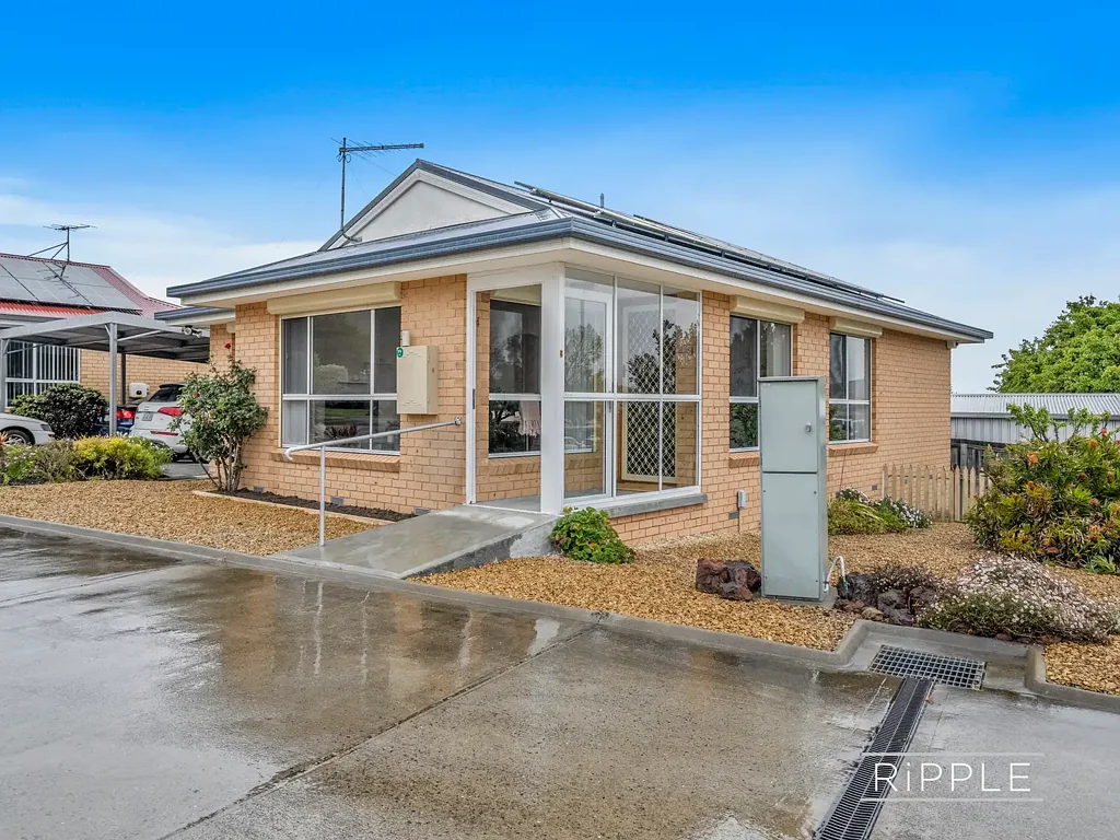 Oakdowns 2房  Quality unit, great location