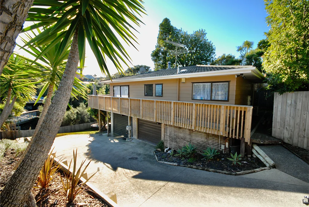 2/47 Flaxdale Street, Birkdale, North Shore City, Auckland