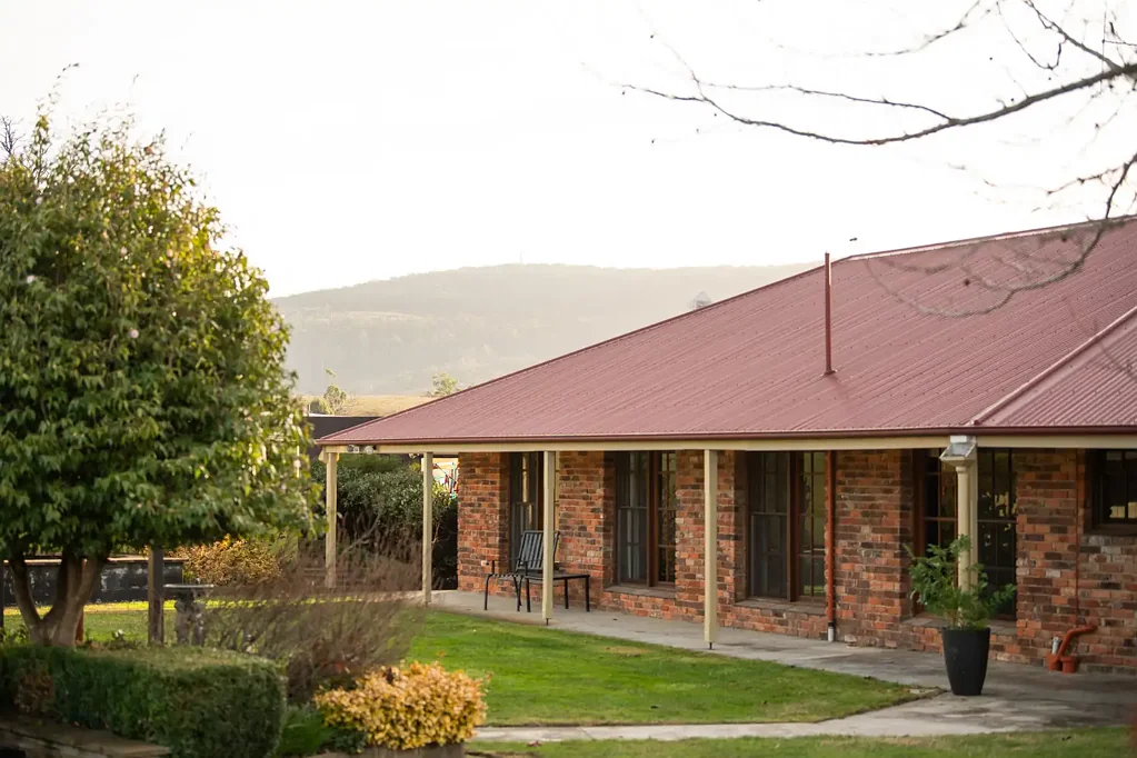 Karoola 3ਬੈੱਡਰੂਮ A Landmark Rural Residence with Panoramic Views