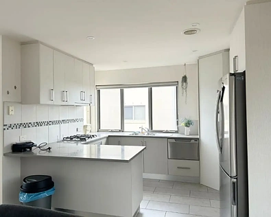 2/16 Hyland Street, Warrnambool, VIC 3280, 3 Kuwarto, 3 Banyo, Townhouse